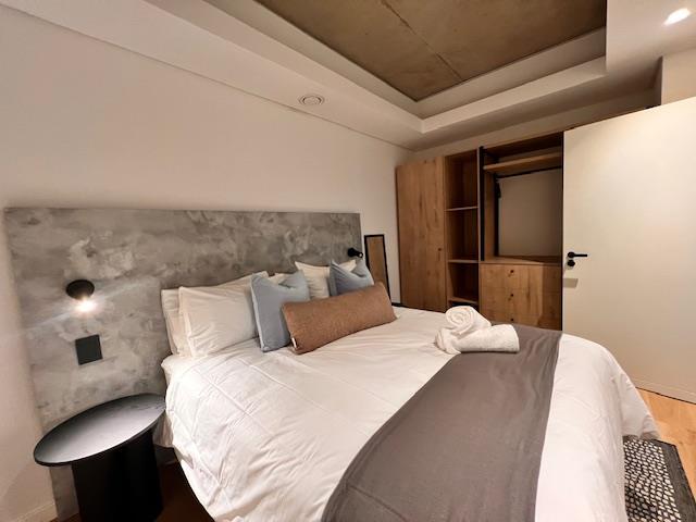 To Let 2 Bedroom Property for Rent in Sea Point Western Cape